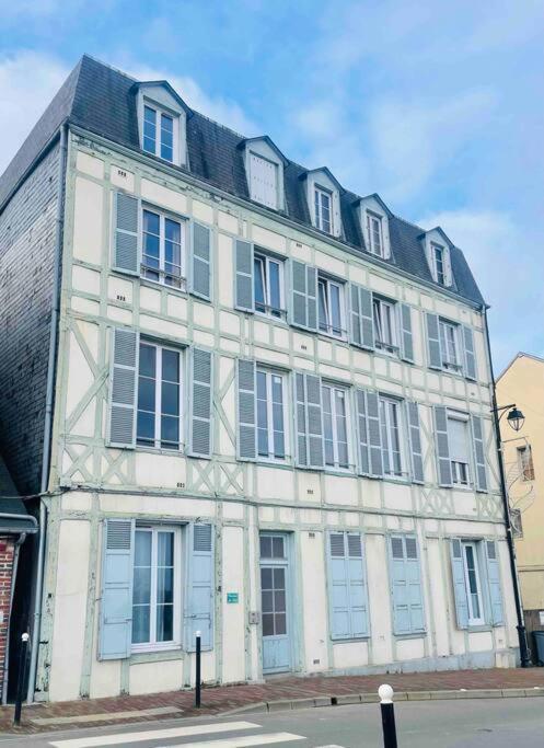 Chez Juju ! Apartment Honfleur Exterior photo